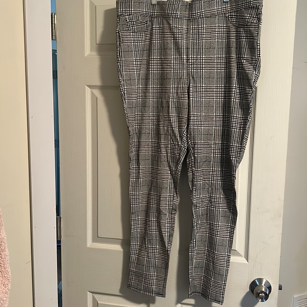 Woman’s pants
